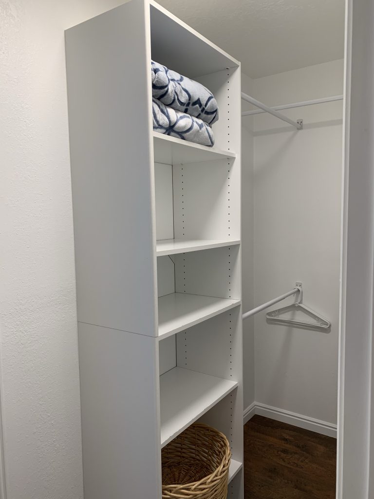 Bryce Vistas - Claron Suite Walk-in Closet